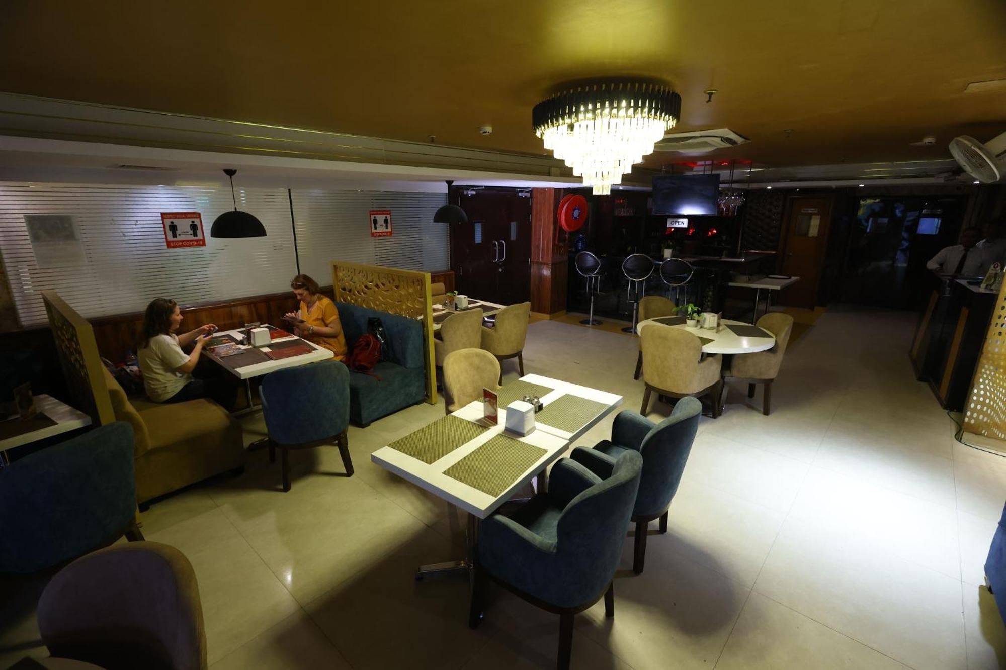 Airport Hotel Ramhan Palace Mahipalpur Нью-Дели Экстерьер фото