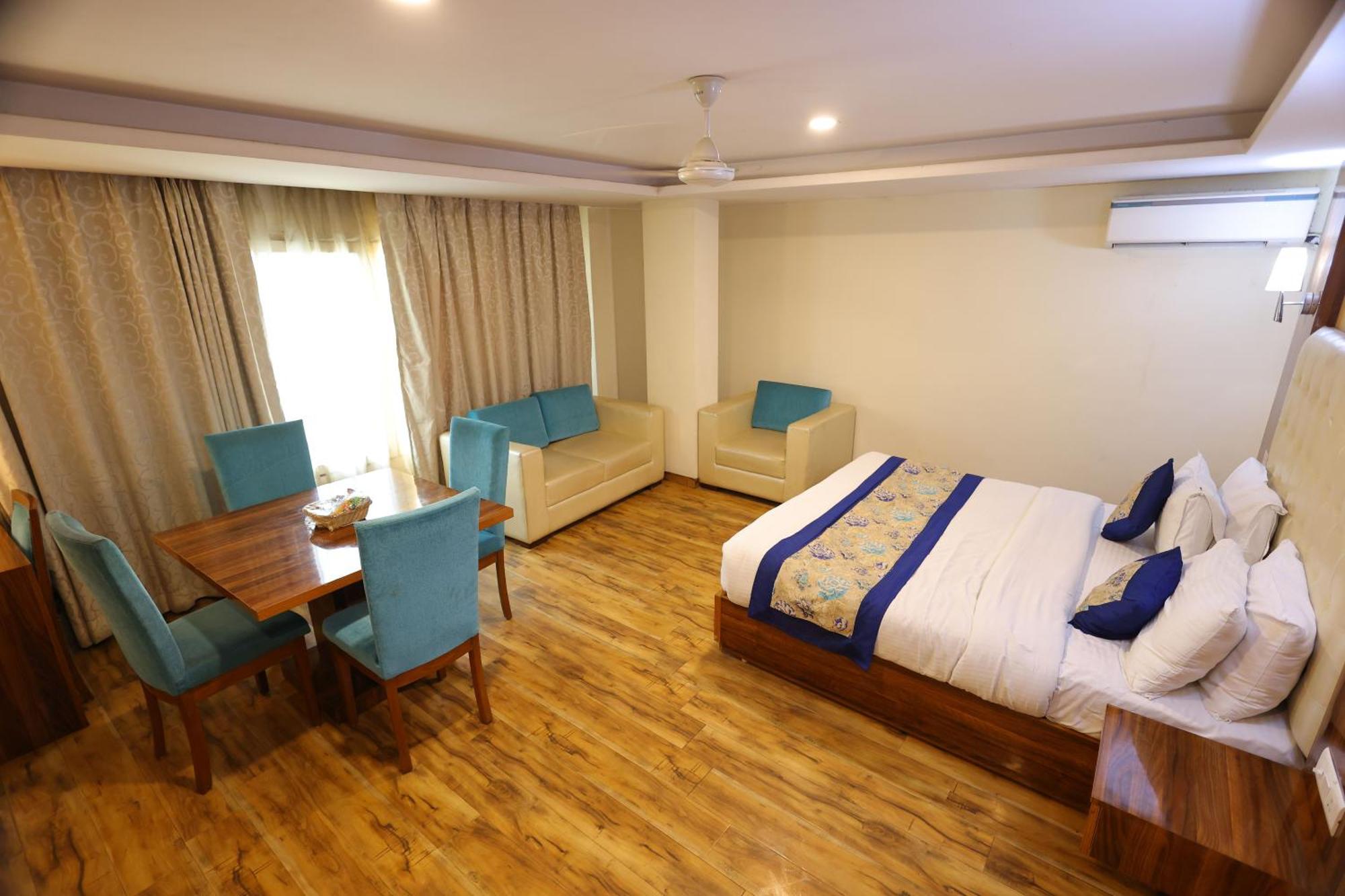 Airport Hotel Ramhan Palace Mahipalpur Нью-Дели Экстерьер фото